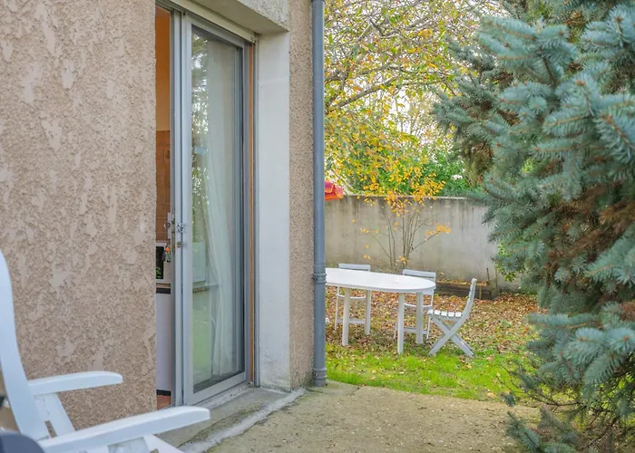 Proche De La Palmyre Etaules (Charente-Maritime)